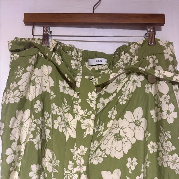 MNG floral pants Size 1XL - Picture 2 of 15